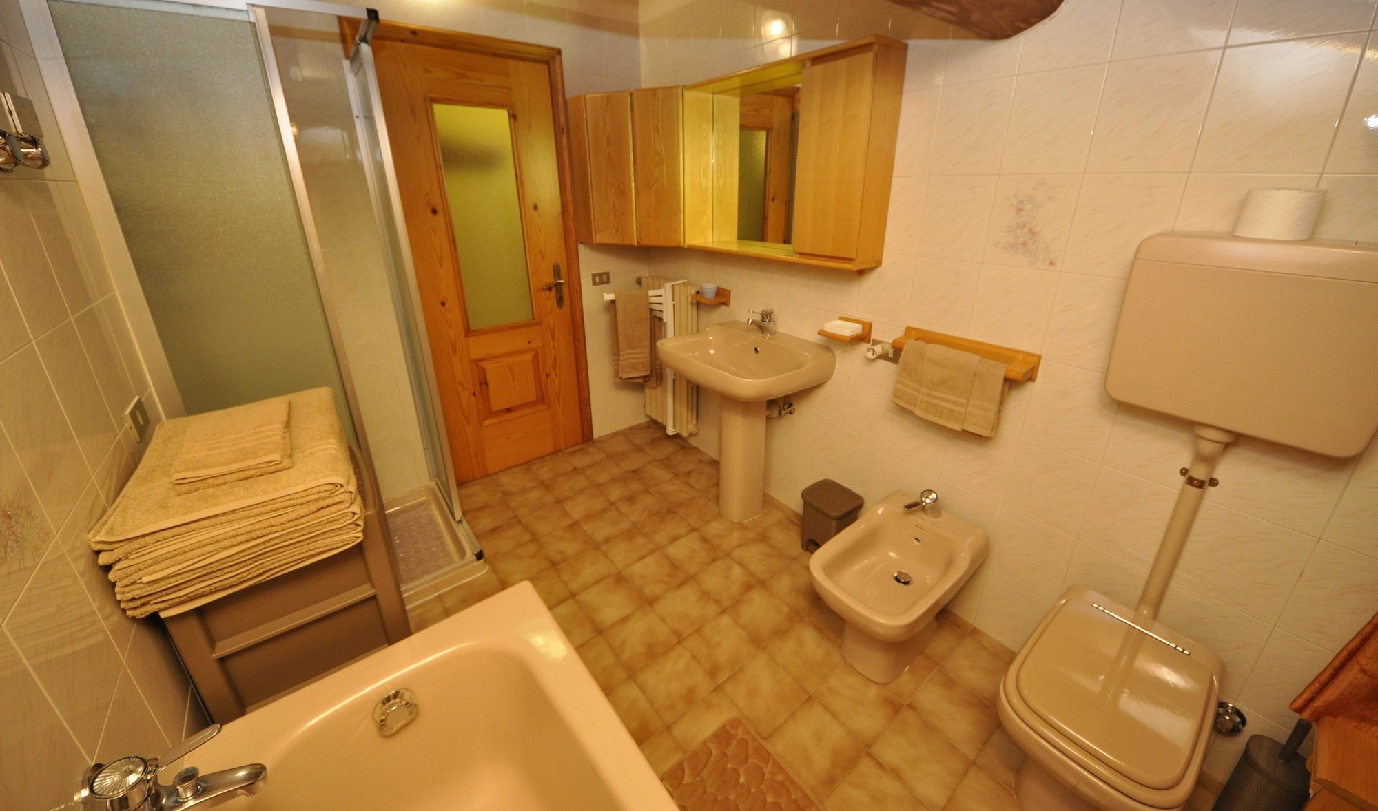 Appartamento Valeriano By Livigno Accomodation المظهر الخارجي الصورة